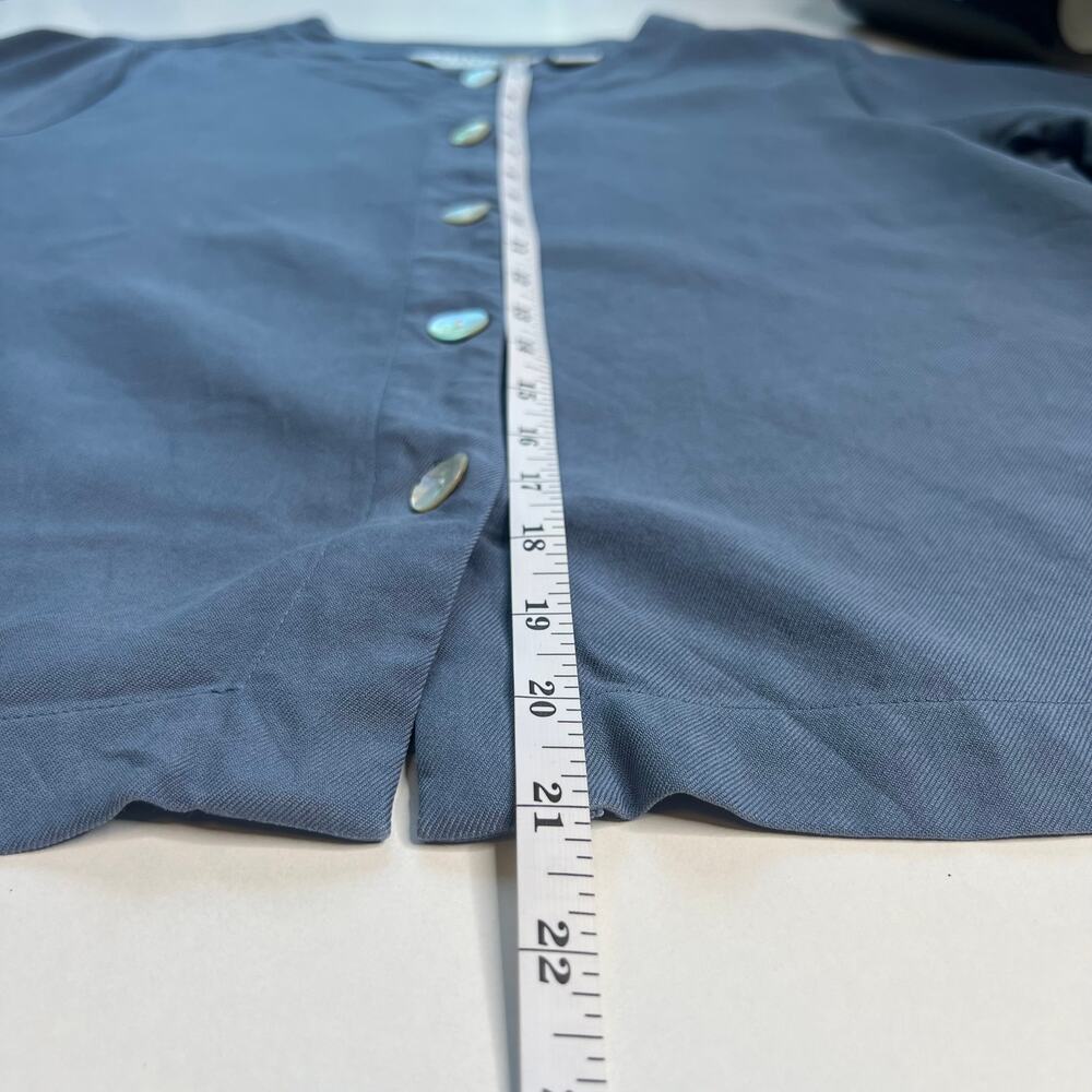ORVIS Women's 100% Silk Short Sleeve Button Down Shirt Classic Minimalist Size M - Picture 11 of 13
